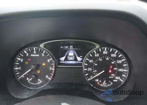 2016 Nissan Pathfinder Platinum z USA, uszkodzony, nr VIN 5N1AR2MM4GC600012